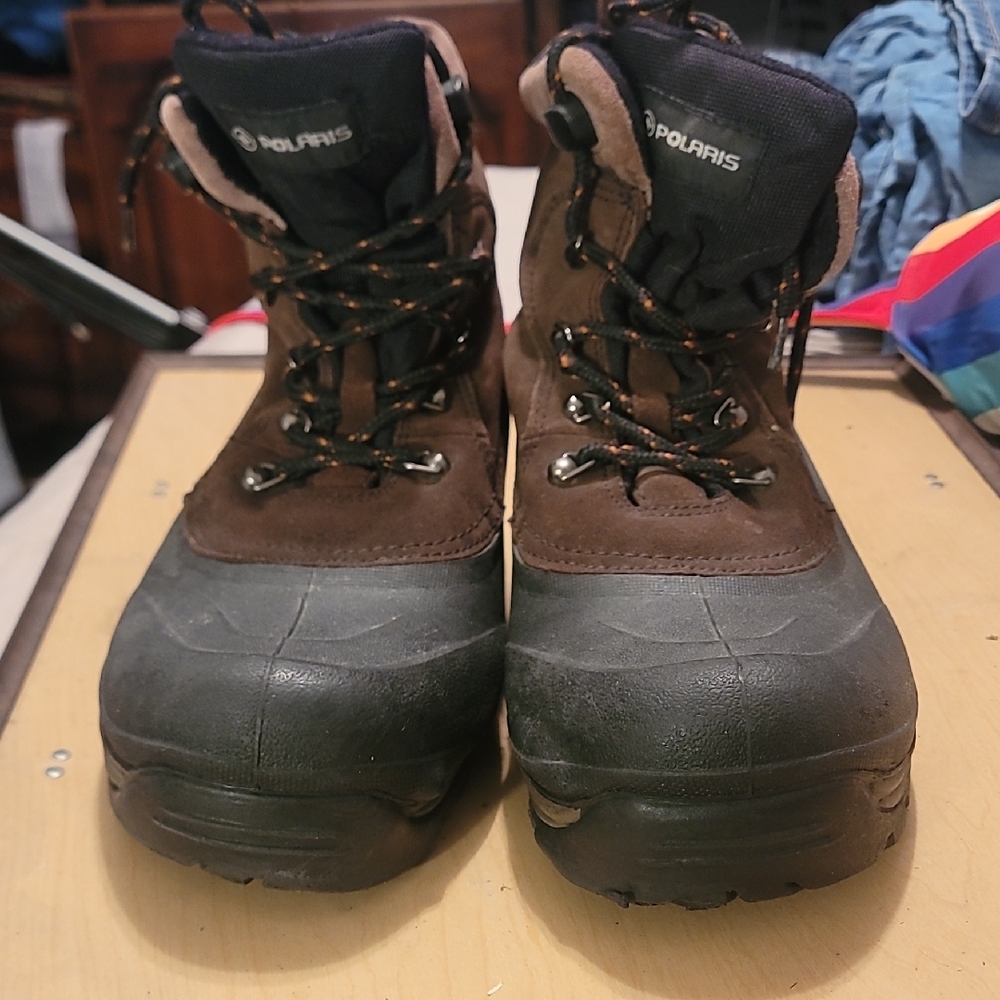 Men's Rugged Brown and Black Boots